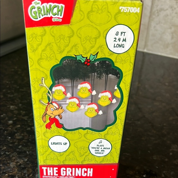 The Grinch Musical Light String - Picture 2 of 4